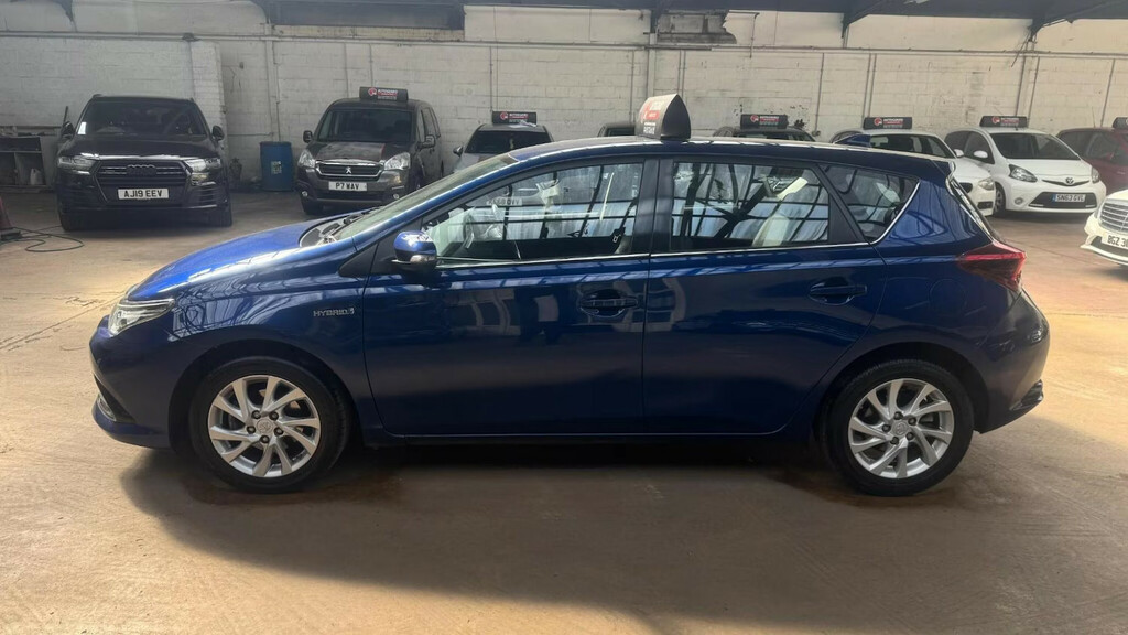 Toyota Auris 1.8 Vvt-h Icon Tech Cvt Euro 6 S S Hatchback Blue #6