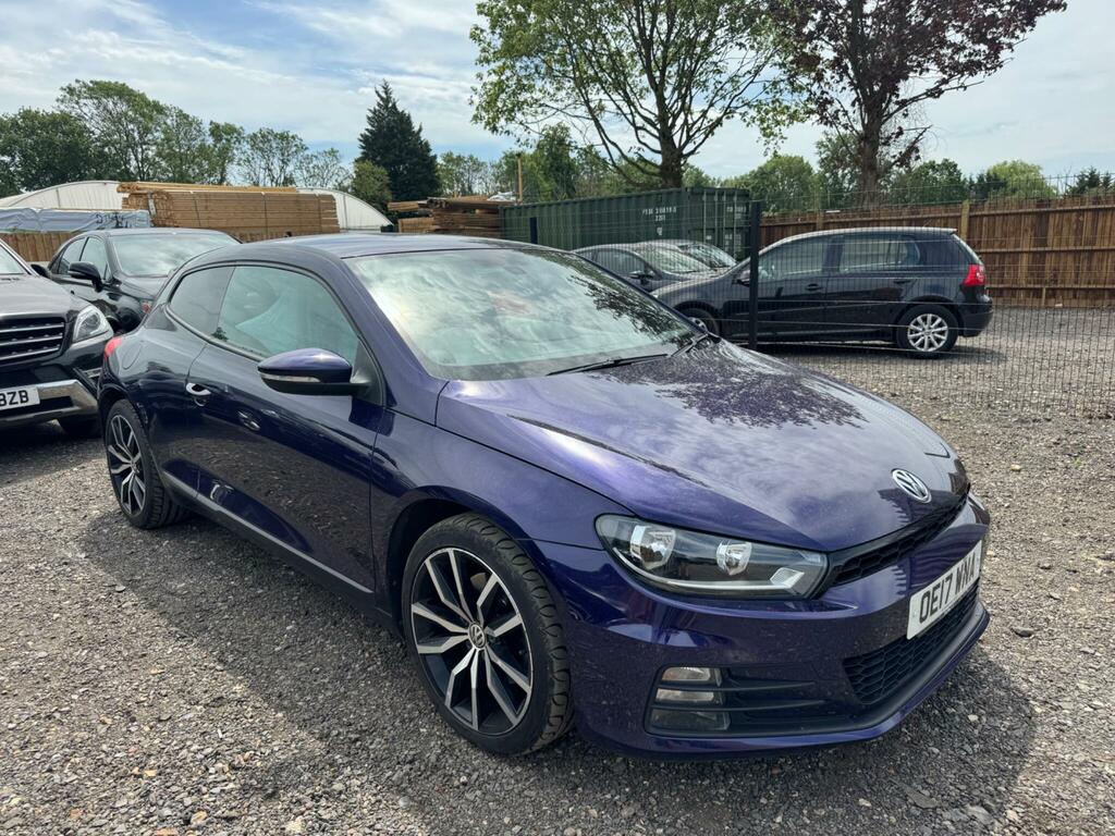 Volkswagen Scirocco 2.0 Tsi Bluemotion Tech Gt Dsg Euro 6 Ss Purple