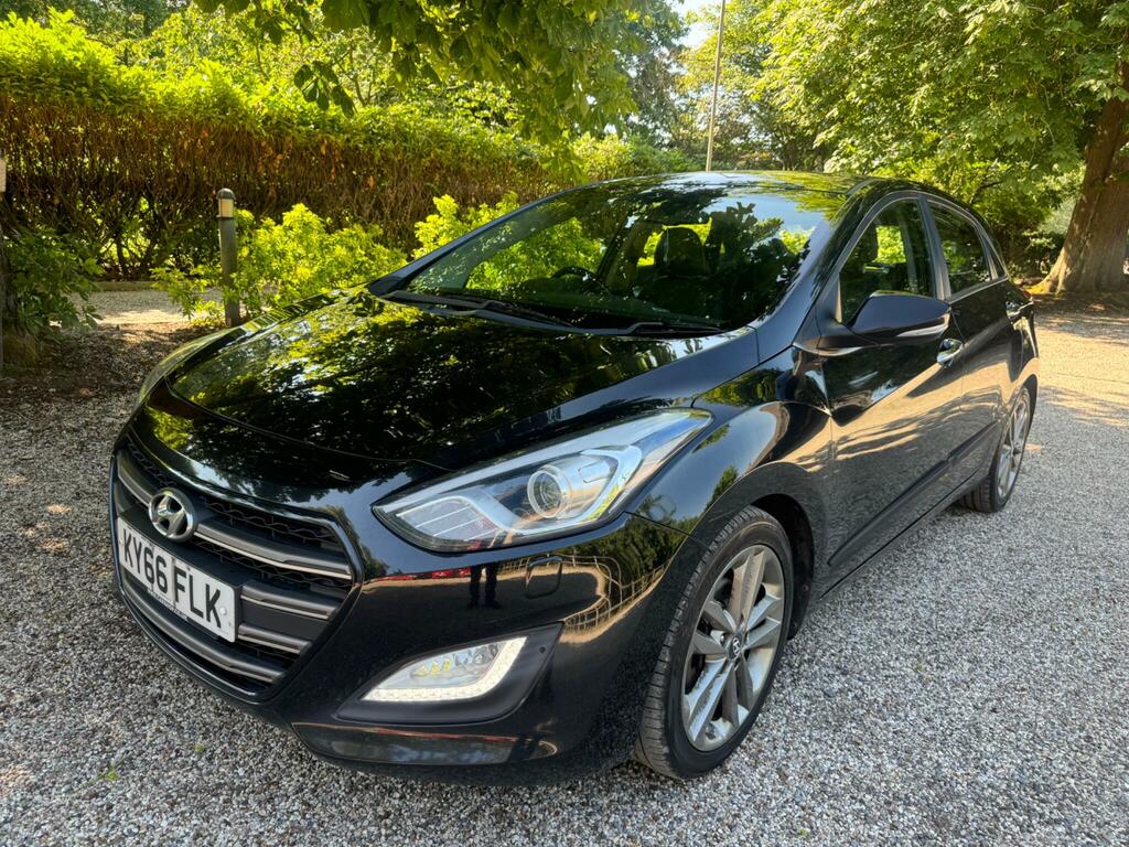 Hyundai I30 Premium Black #6