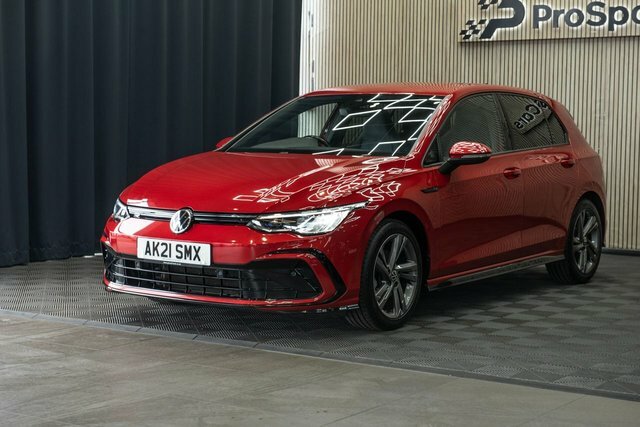 Volkswagen Golf 1.5 Etsi Mhev R-line Hatchback Hybrid D AK21SMX Red #3