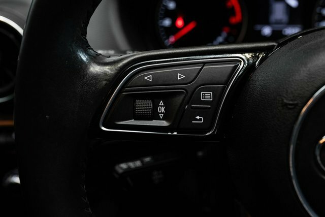 Audi Q2 Q2 Sport Tfsi Black #21