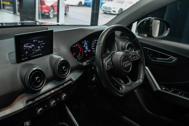 Audi Q2 Q2 Sport Tfsi Black #18