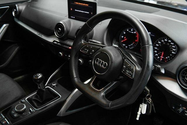 Audi Q2 Q2 Sport Tfsi Black #19