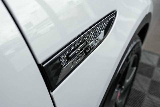 Jaguar E-Pace 2.0D 180 Chequered Flag Edition 2020 Red #42