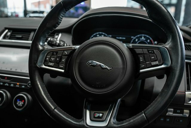 Jaguar E-Pace 2.0D 180 Chequered Flag Edition 2020 Red #24