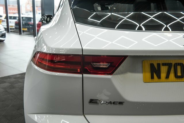Jaguar E-Pace 2.0D 180 Chequered Flag Edition 2020 Red #40