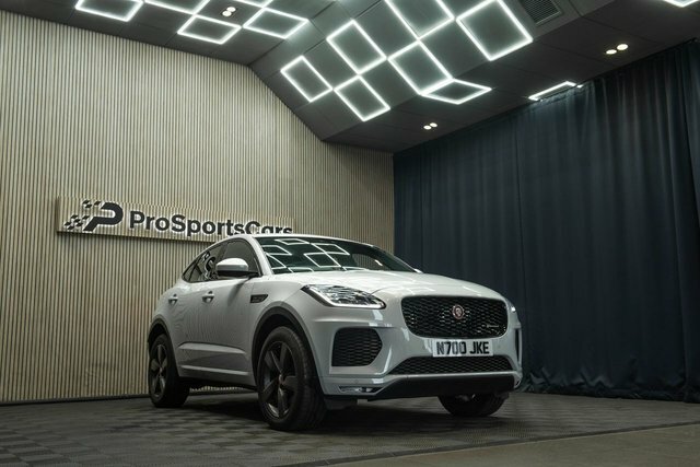 Jaguar E-Pace 2.0D 180 Chequered Flag Edition 2020 Red #9