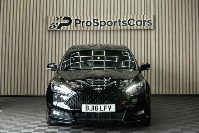 Ford Focus 2.0 Tdci St-3 Hatchback Euro 6 BJ16LFV Black #2
