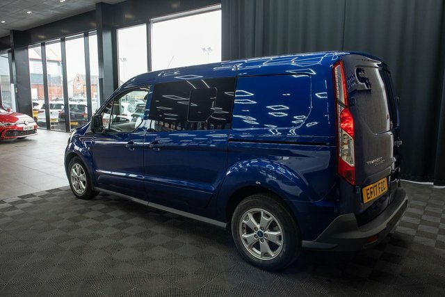 Ford Transit Connect 1.5 1.5 Tdci 240 Limited L2 Black #41