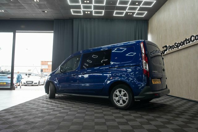 Ford Transit Connect 1.5 1.5 Tdci 240 Limited L2 Black #40