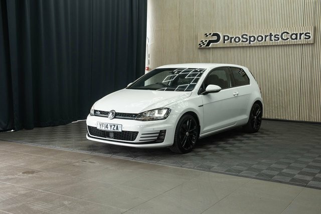 Volkswagen Golf 2.0 Tdi Bluemotion Tech Gtd Hatchback M YF14YZA White #4