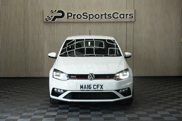 Volkswagen Polo 1.8 Tsi Bluemotion Tech Gti Hatchback M MA16CFX White #2