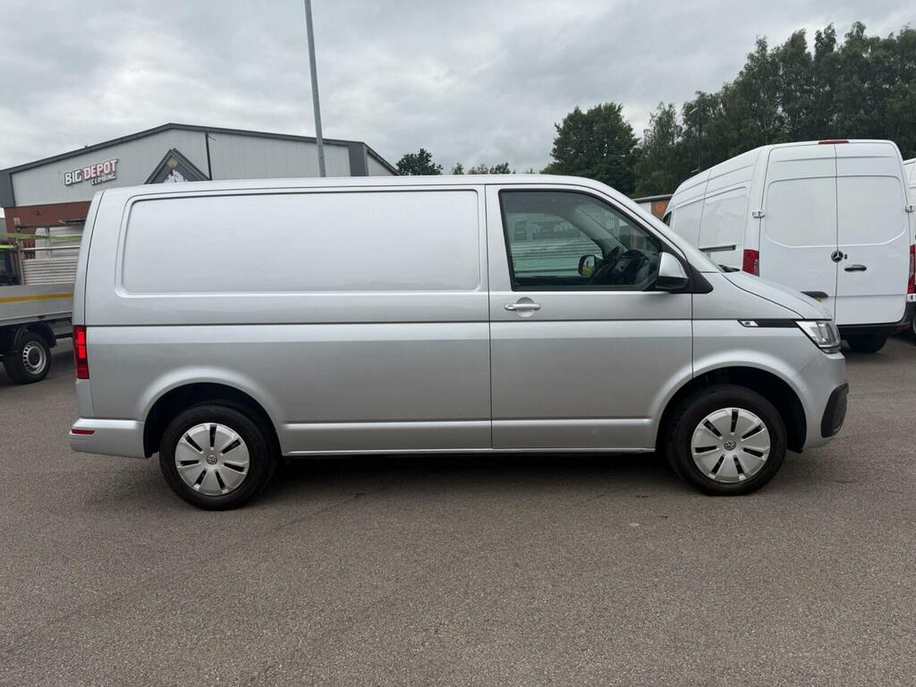Volkswagen Transporter Panel Van 2.0 Tdi T28 Startline Fwd Swb Euro 6 S YD72HYR Silver #4