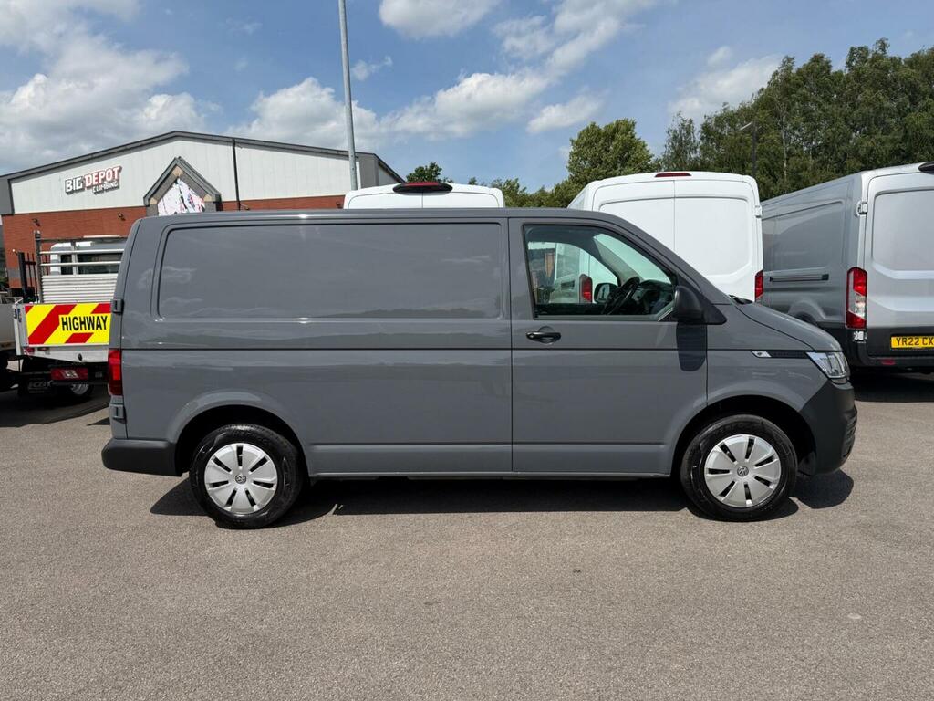 Volkswagen Transporter Panel Van 2.0 Tdi T28 Startline Fwd Swb Euro 6 S YH74UUV Grey #4