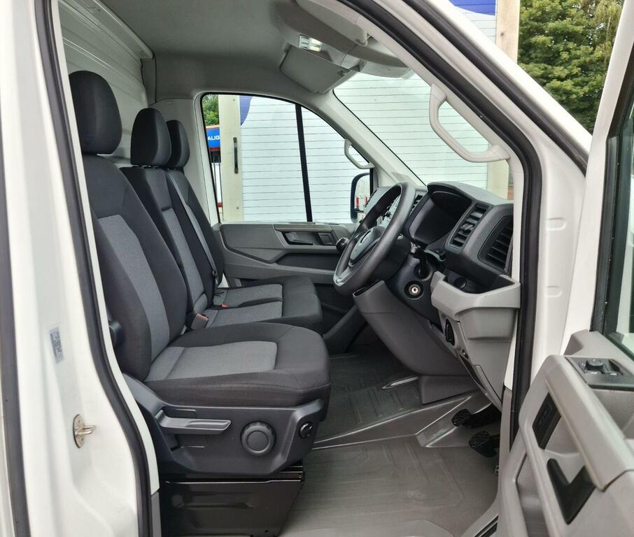 Volkswagen Crafter 2.0 Tdi Cr35 Bluemotion Tech Startline Fwd Lwb Eur White #6