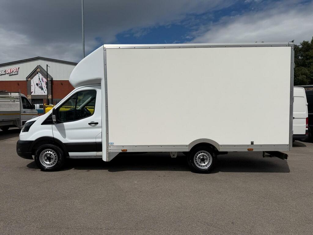 Ford Transit Custom Luton Low-loader Luton 130Ps Leader Fwd 202525 YR25ZNM White #5
