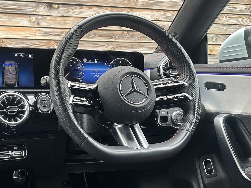 Mercedes-Benz CLA Class Cla 200 Amg Line Executive Tip Black #9