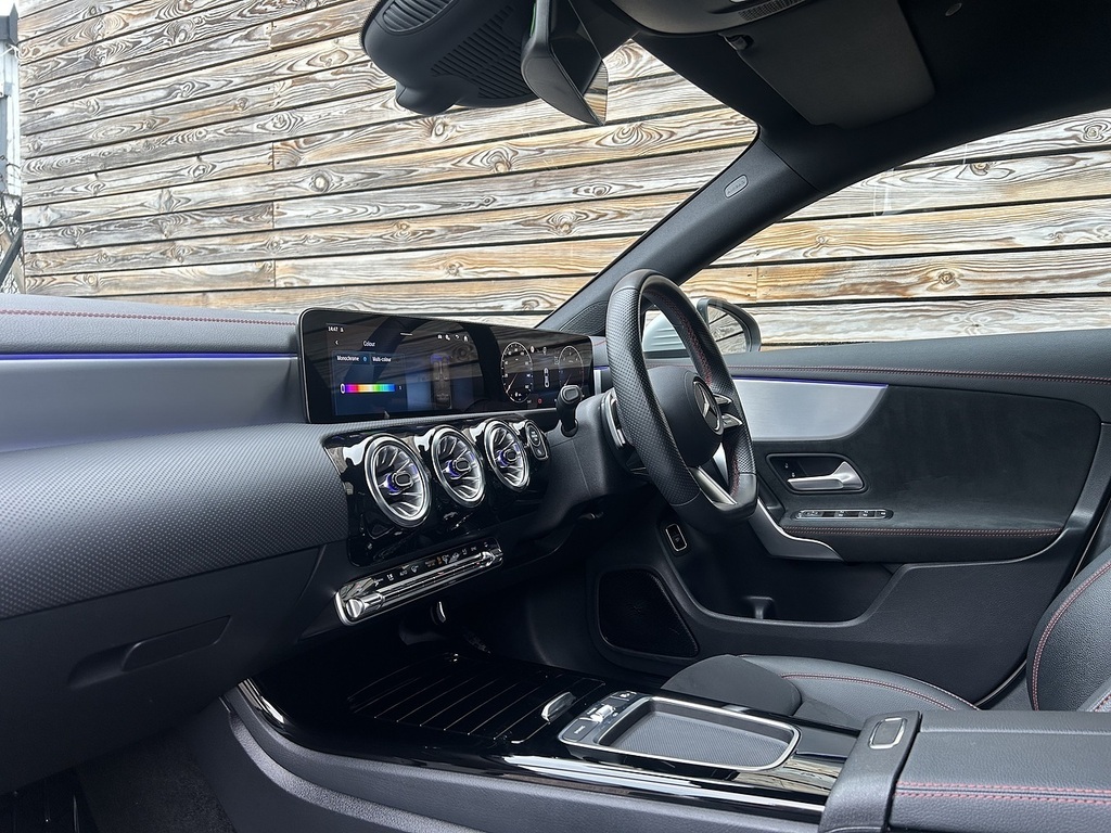 Mercedes-Benz CLA Class Cla 200 Amg Line Executive Tip Black #27