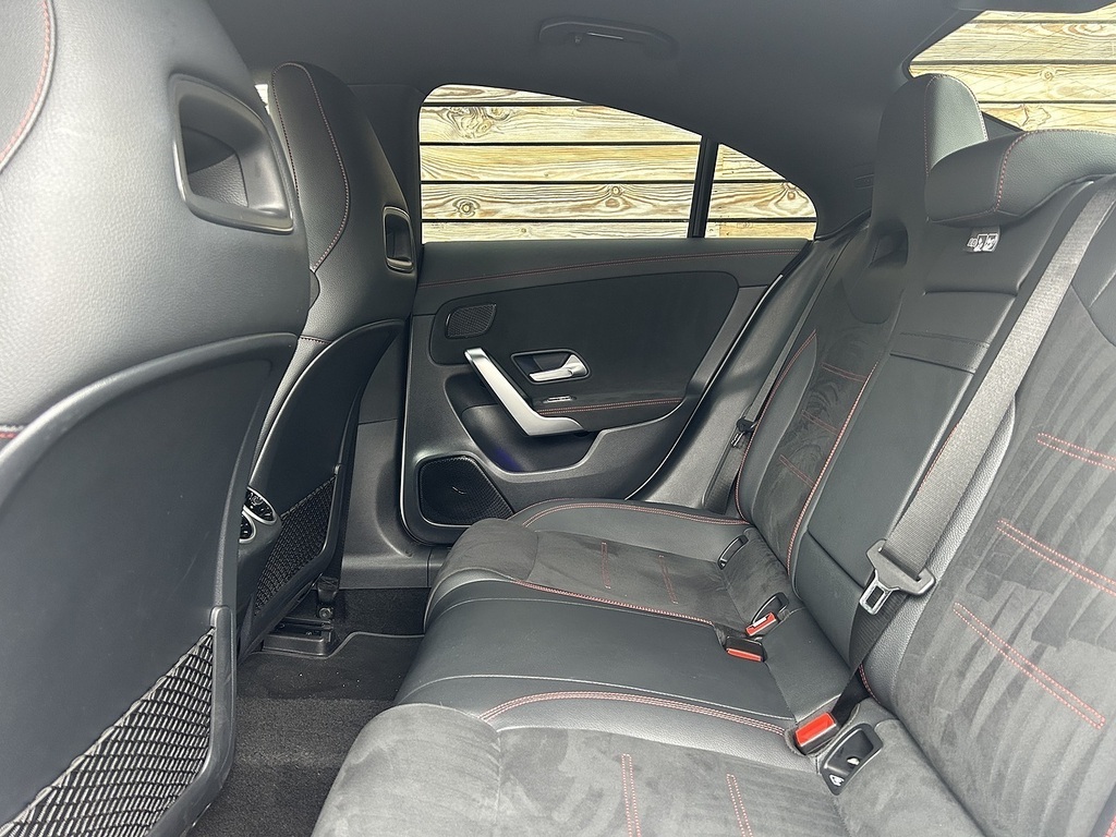 Mercedes-Benz CLA Class Cla 200 Amg Line Executive Tip Black #30