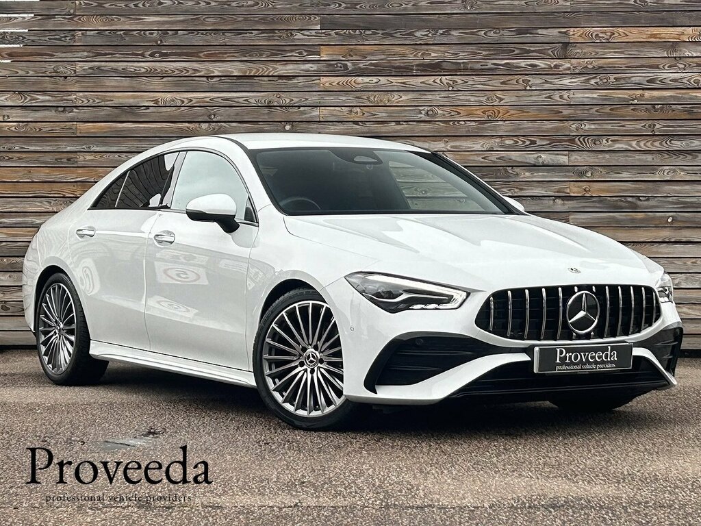 Mercedes-Benz CLA Class Cla 200 Amg Line Executive Tip Black #1