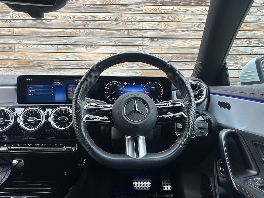 Mercedes-Benz CLA Class Cla 200 Amg Line Executive Tip Black #19