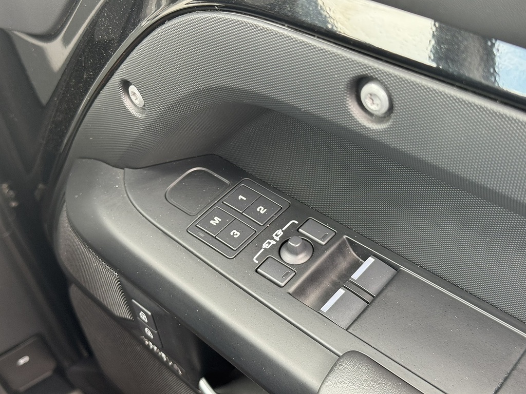Land Rover Defender 90 3.0 D250 X-dynamic Hse 90 #30