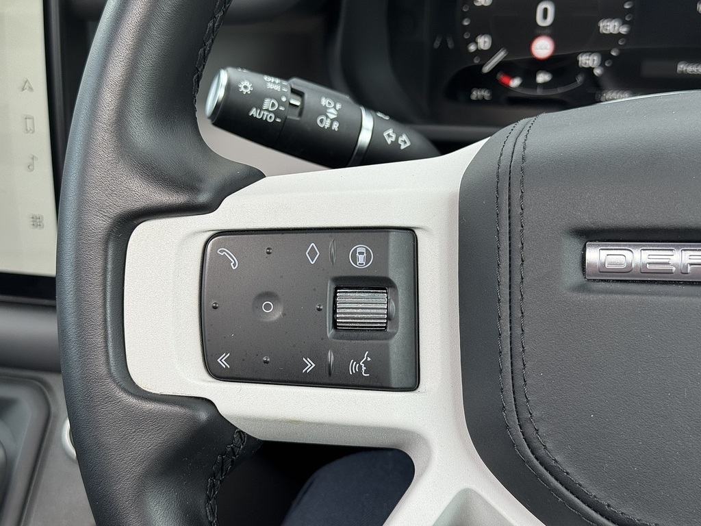 Land Rover Defender 90 3.0 D250 X-dynamic Hse 90 #20