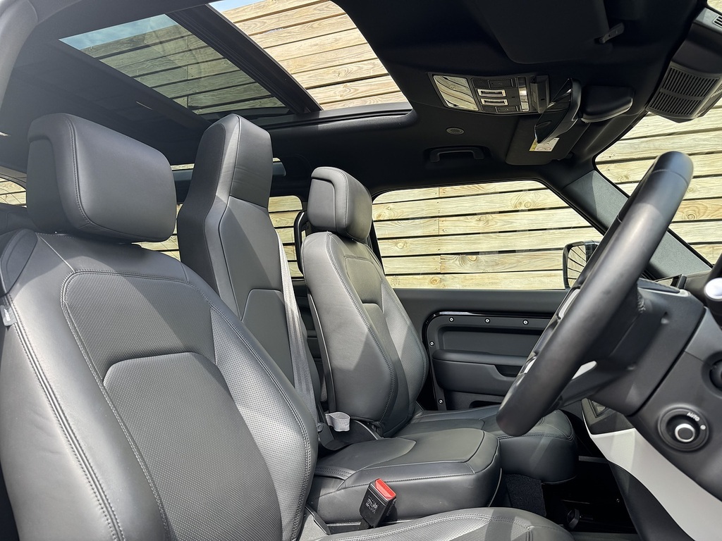 Land Rover Defender 90 202474 D250 Mhev X-dynamic Hse Pan Roof 6 Sea Black #2