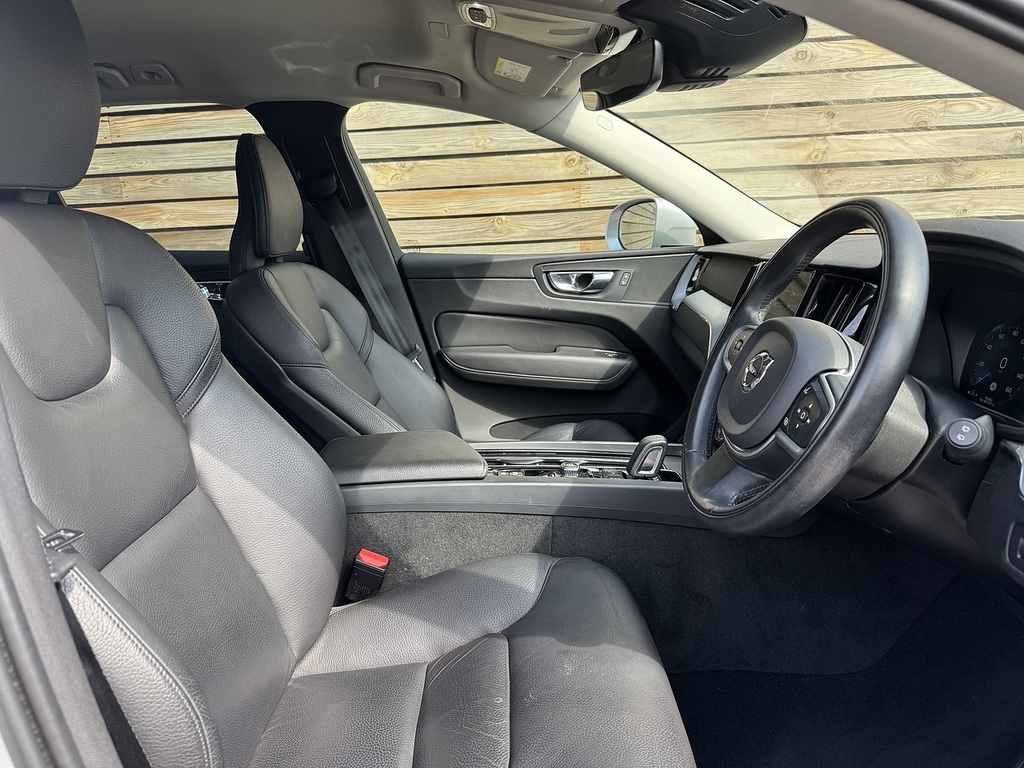 Volvo XC60 B5 Inscription Heated Steering Grey #9