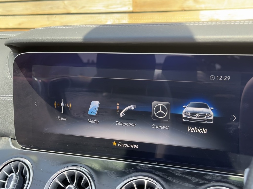 Mercedes-Benz E Class 3.0 E350 Cdi V6 Blueefficiency Sport Cabriolet G-t White #25