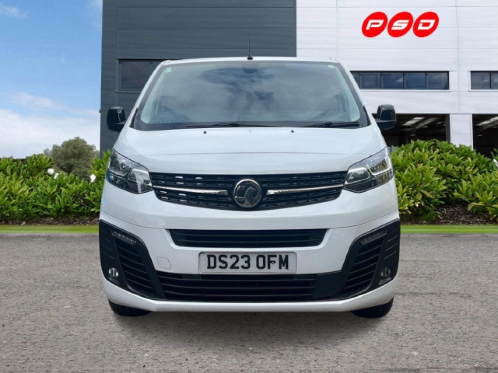 Vauxhall Vivaro 1.5 Turbo D 2700 Pro Panel Van White #2