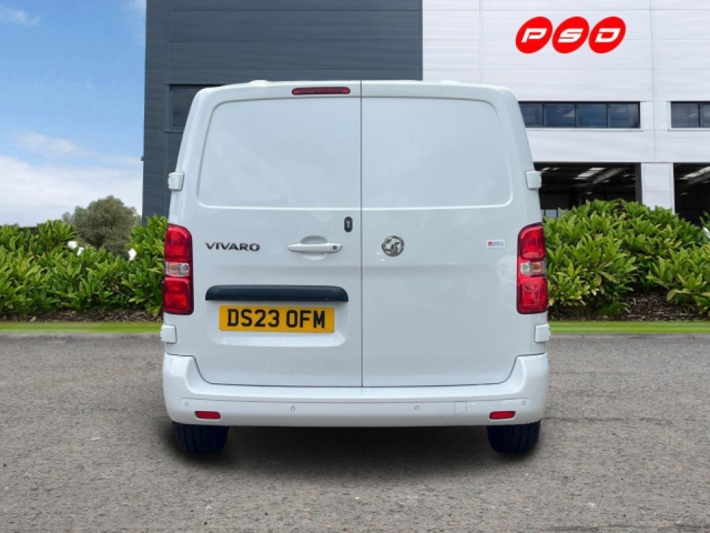 Vauxhall Vivaro 1.5 Turbo D 2700 Pro Panel Van White #6