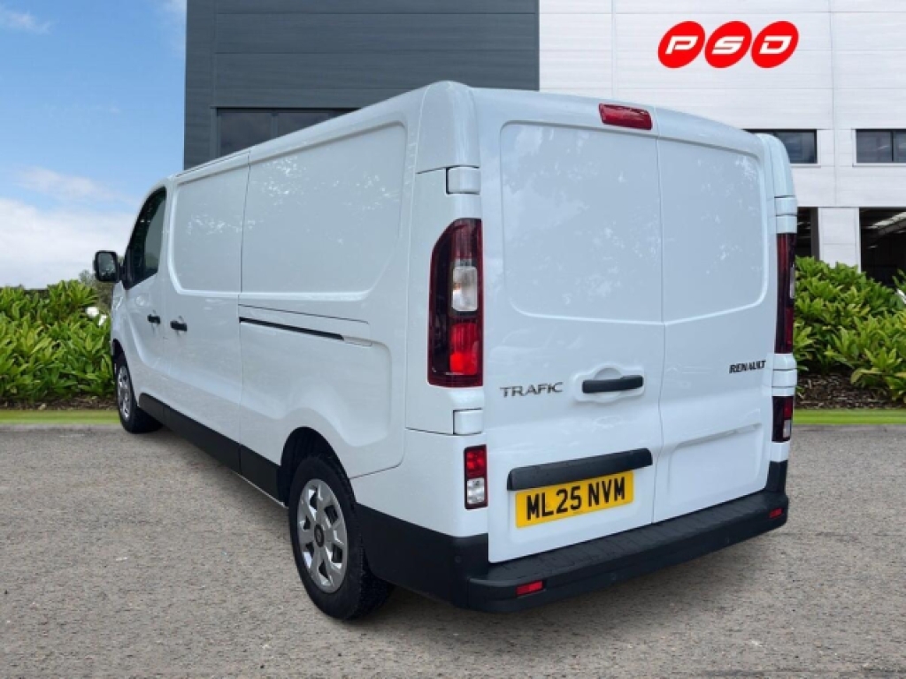 Renault Trafic 2.0 Dci Blue Ll30 Advance L2 H1 Euro 6 S S White #5