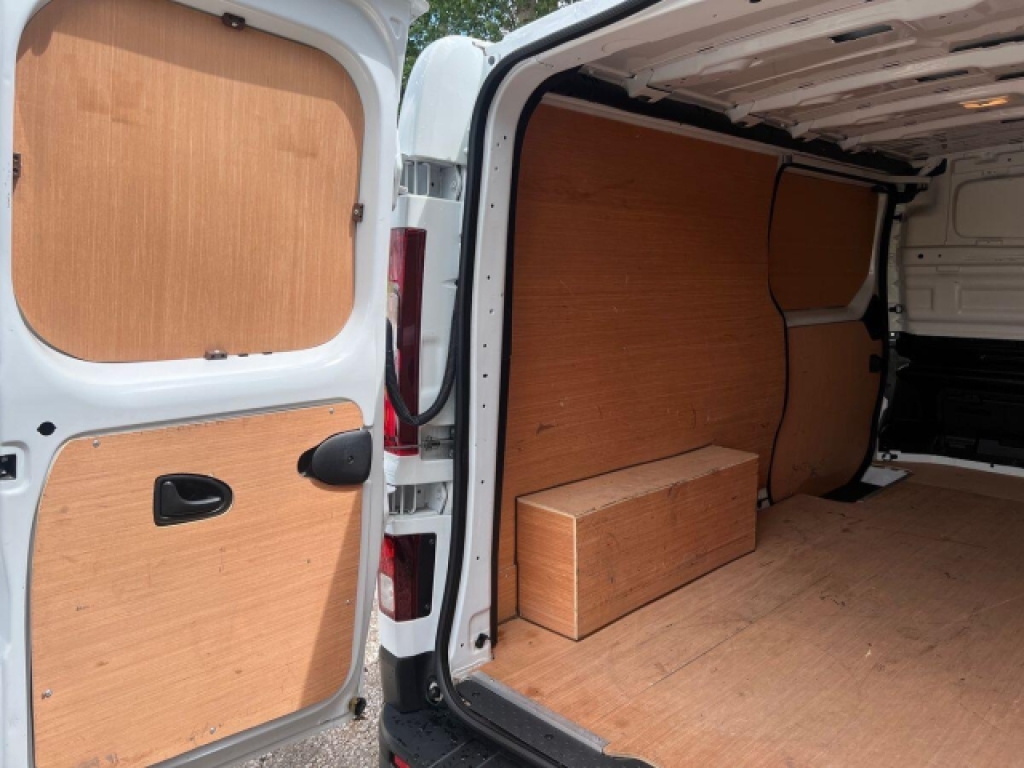 Renault Trafic Renault Trafic Ll30 Blue Dci 130 Advance Safety Black #22