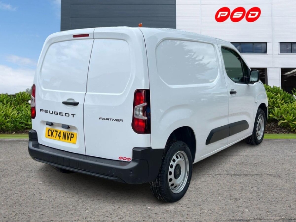 Peugeot Partner Professional Premium White #7