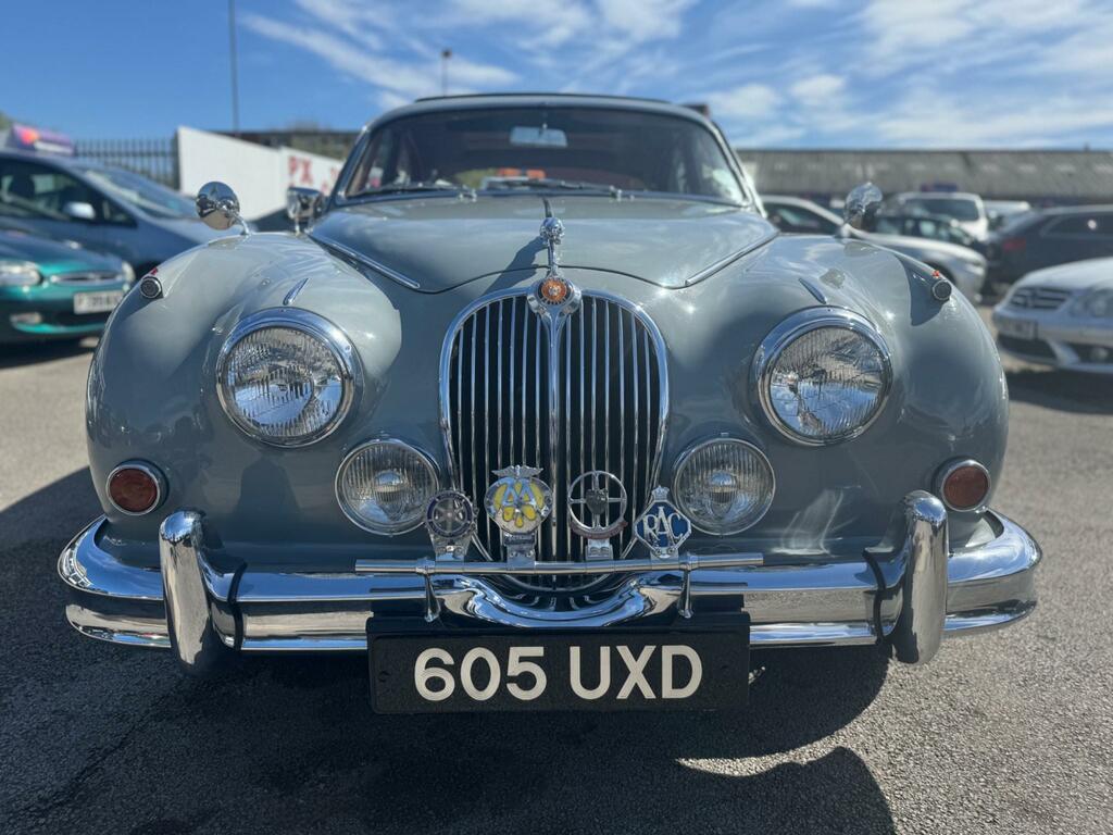 Jaguar Mark II Saloon Grey #2