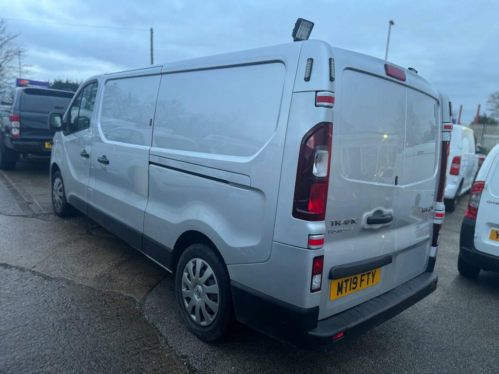 Renault Trafic 1.6 Dci Energy 29 Business Lwb Standard Roof Euro MT19FTY Silver #4