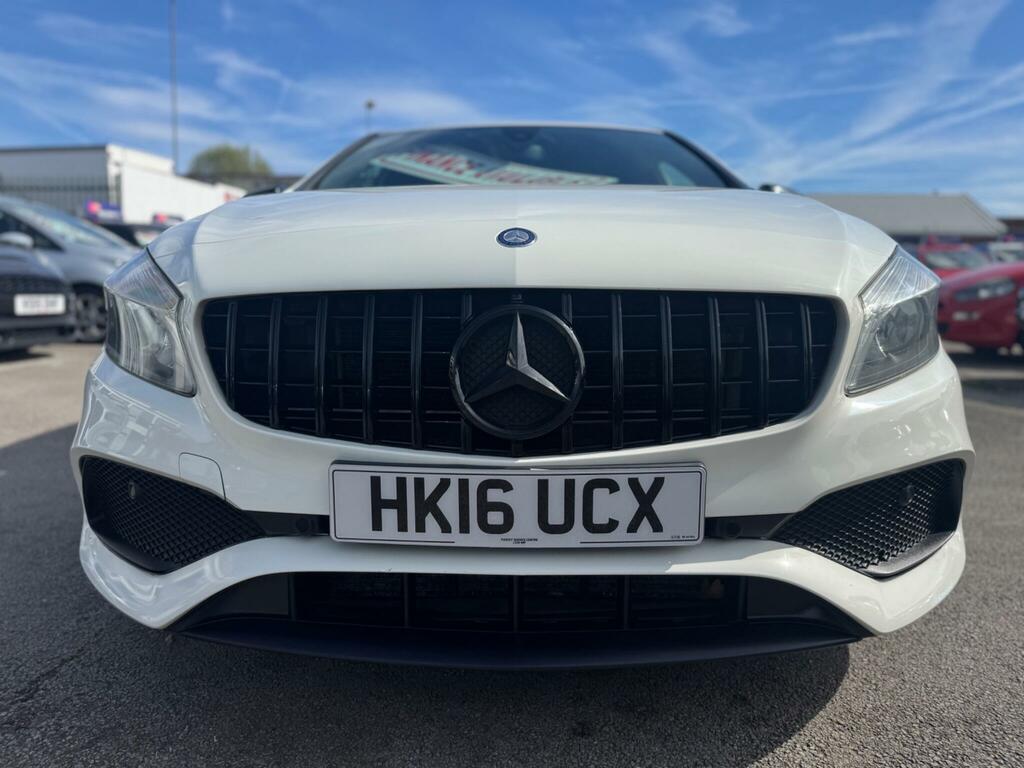 Mercedes-Benz A Class 2.1 A200d Amg Line Euro 6 Ss HK16UCX White #4