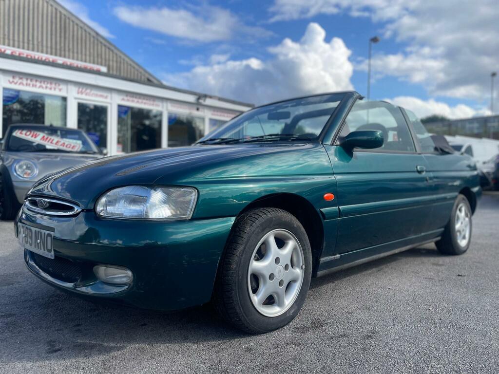 Ford Escort 1.8I Ghia Green