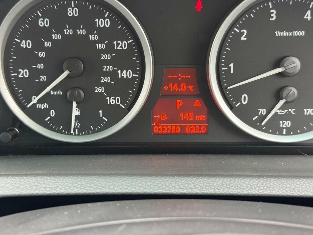 BMW 6 Series 4.4 645Ci 329 Silver #36