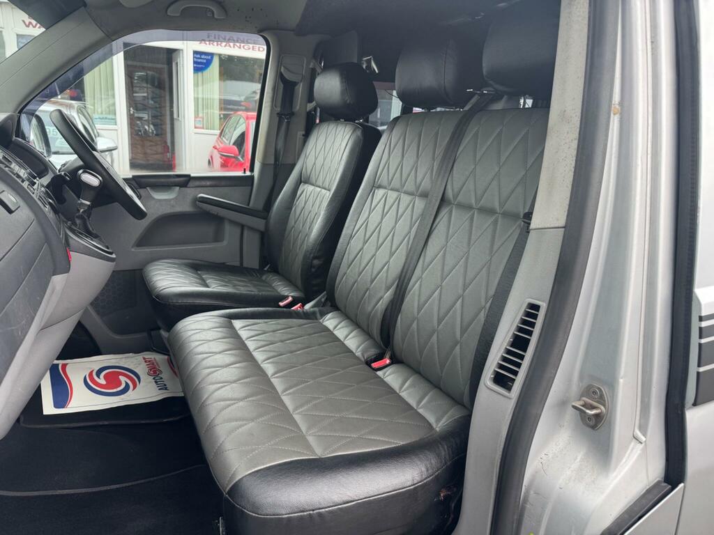 Volkswagen Campervan Diesel White #12