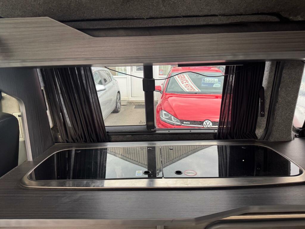 Volkswagen Campervan Diesel White #20