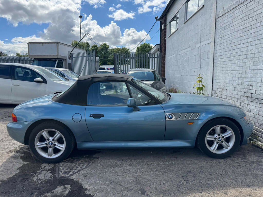 BMW Z3 1.9I 2dr Blue