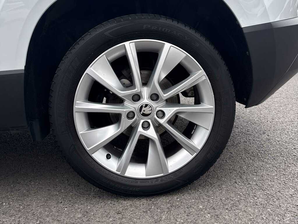 Skoda Karoq 1.0 Tsi 110 Se Technology Silver #4