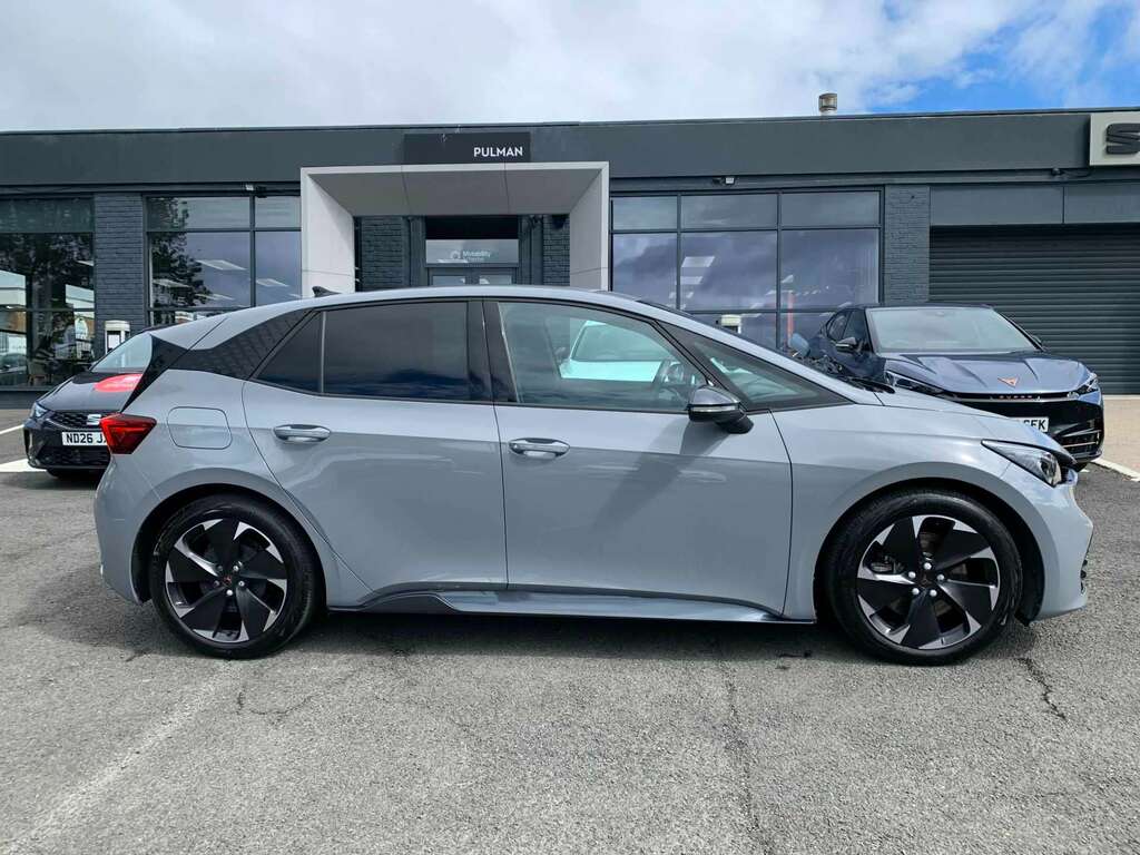 Cupra Born 169Kw E-boost V3 77Kwh Black #2