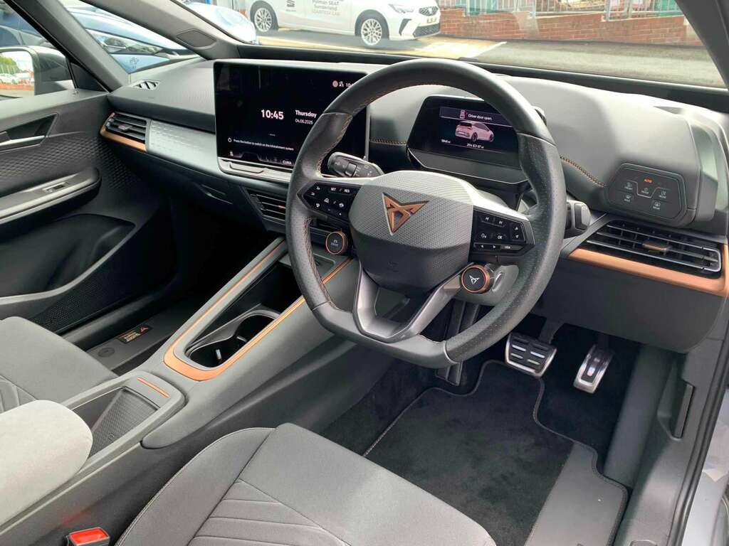 Cupra Born 169Kw E-boost V3 77Kwh Black #6