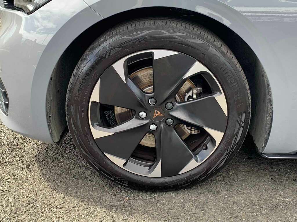 Cupra Born 169Kw E-boost V3 77Kwh Black #4