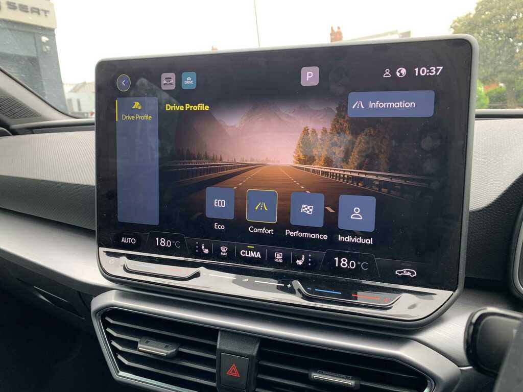 Seat Leon Hatch Fr 1.5 Etsi Afv 150 7-Speed White #22
