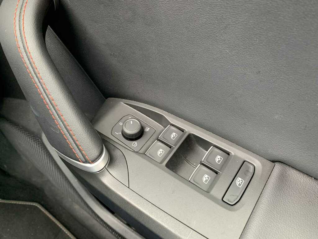 Seat Leon Hatch Fr 1.5 Etsi Afv 150 7-Speed White #9
