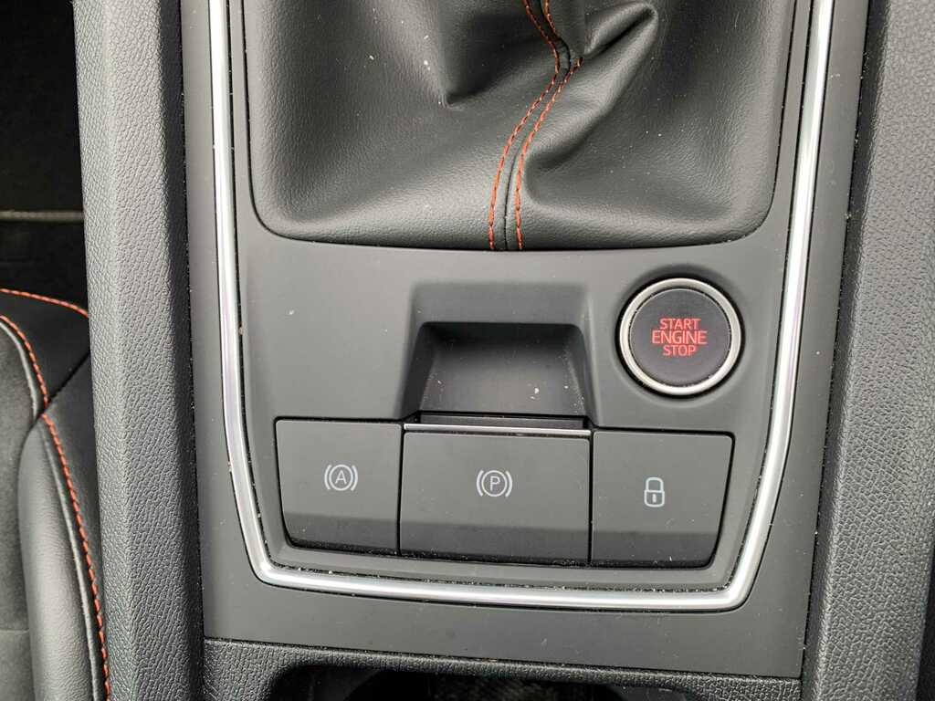Seat Leon Hatch Fr 1.5 Etsi Afv 150 7-Speed White #14